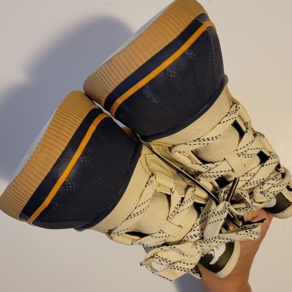 NEW Sorel Out N About IV Varsity Boots Womens 9 Winter Comfort Cozy Outdoors - Picture 2 of 8